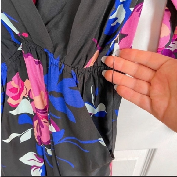 {SOLD} YUMI KIM ANTHROPOLOGIE Revolve Floral Long Sleeve Mini Dress Silk XS Pink - Picture 3 of 7